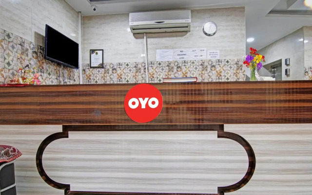 Oyo Flagship 807479 Hotel Collection