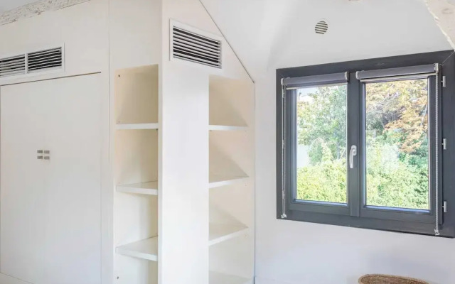 Charming Small Private House - Marseille 8th