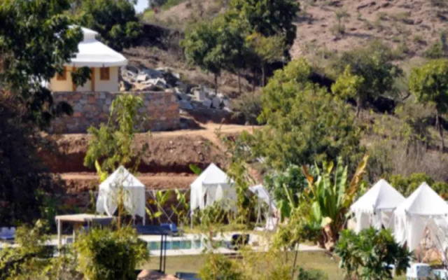 Aravali Silence Lakend Resorts & Adventures