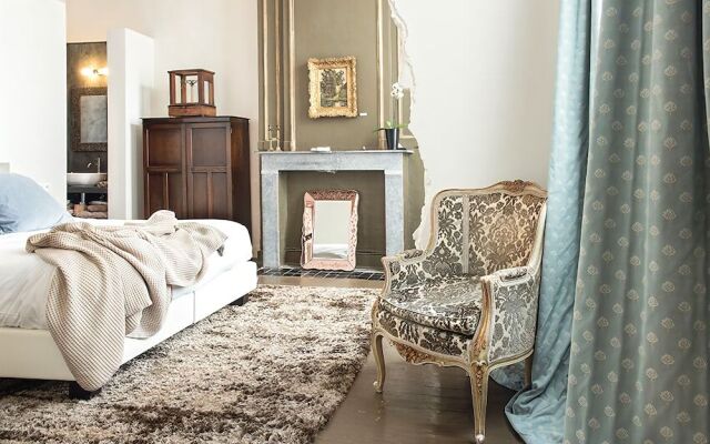 Ganda Rooms & Suites