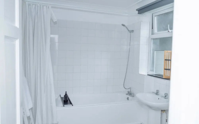 Bristol City Center - Cosy 2 Bedroom House