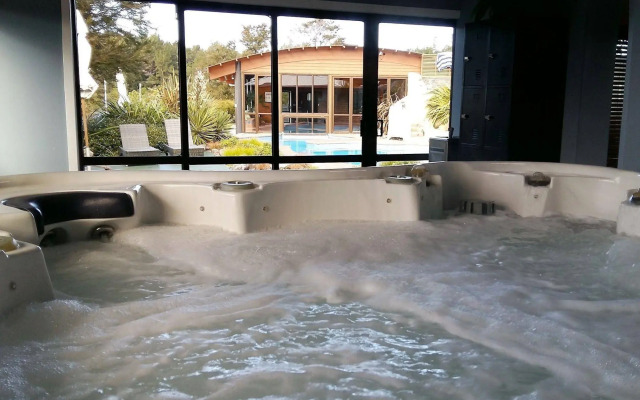 Kimi Ora Eco Resort