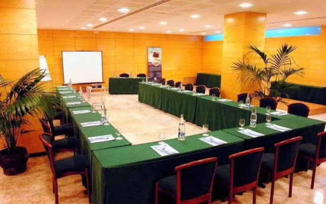 Hipócrates Curhotel