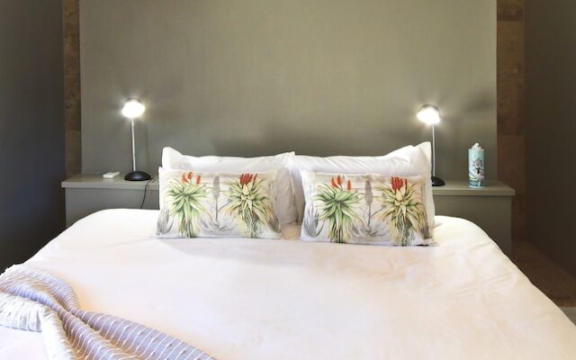 The Village Courtyard Suites