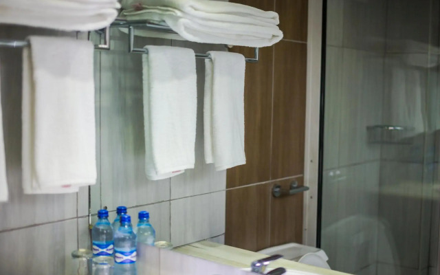 Airport Landing Hotel