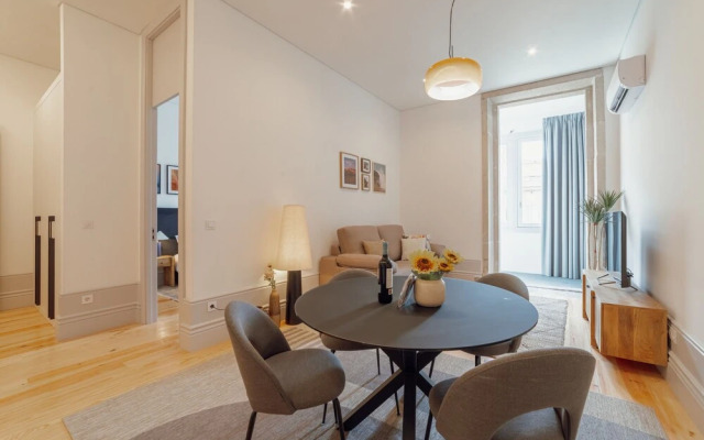 Heart OF Porto Apartment D by Vacationy