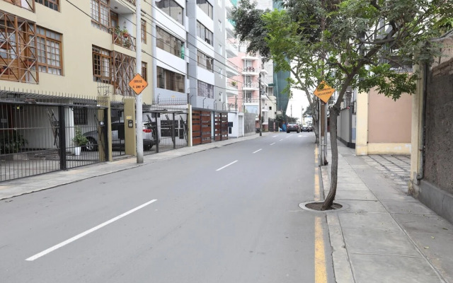 Incredible Apartment Blocks Away From The Malecon!