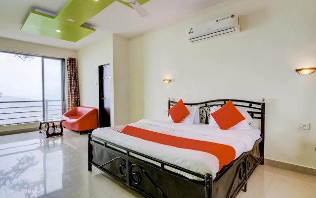 OYO 62904 Hotel Ayaan Valley House