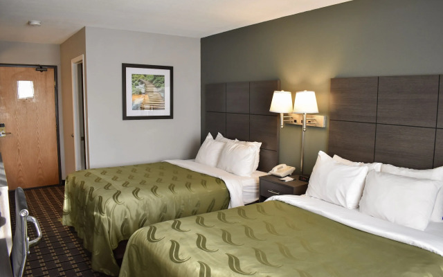 Quality Inn Mauston I-90