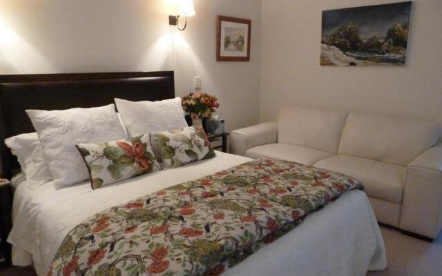 L'abri Bed and Breakfast