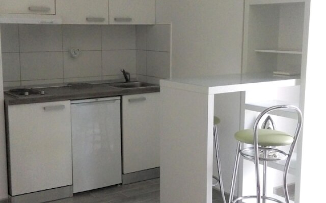 Studio in Sumartin, With Wonderful sea View, Furnished Balcony and Wif