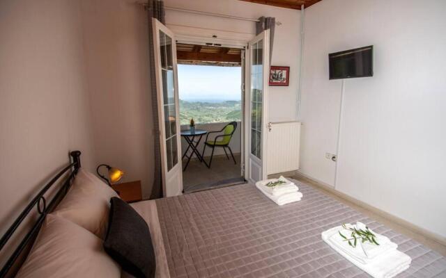 Giannis House 2022 by Corfu Escapes