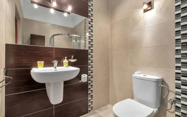 Apartments Lesna 17 by Renters