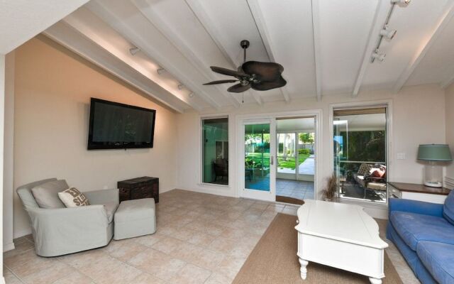 Siesta Key Paradise by Beachside Mgmt.