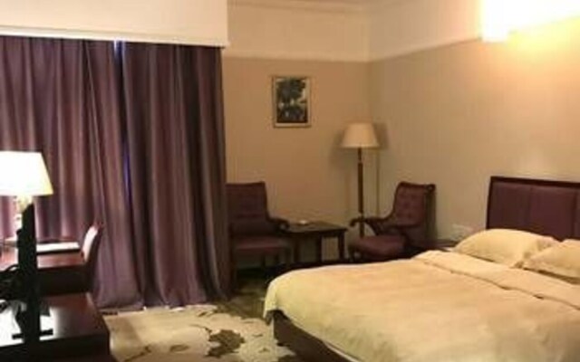 Xuefu Jiayuan Hotel