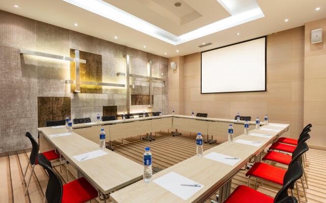 Holiday Inn Express Shanghai New Hongqiao