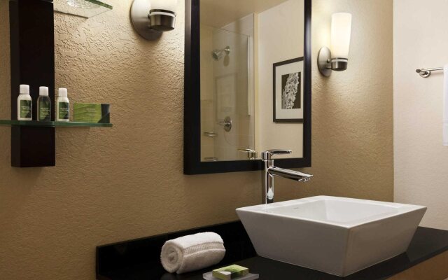 Holiday Inn Express Miami Airport Blue Lagoon Area by IHG