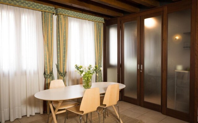 Casanova FourRooms