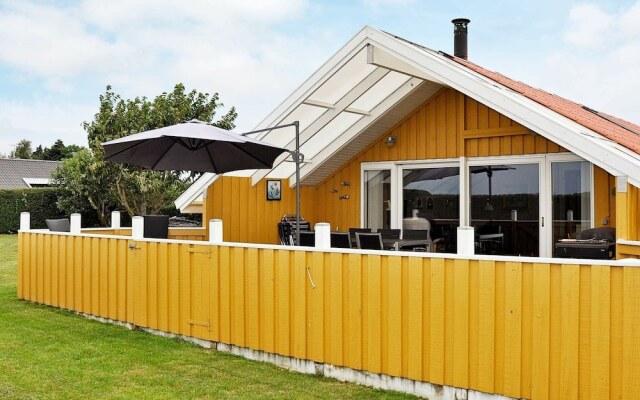 Serene Holiday Home in Juelsminde near Sea