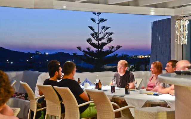 Naxos Island Hotel