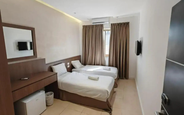 New Metropole Hotel