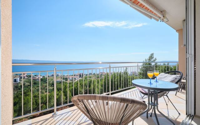 Seaview Apartment Kia by Litto