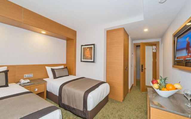 Bisetun Hotel