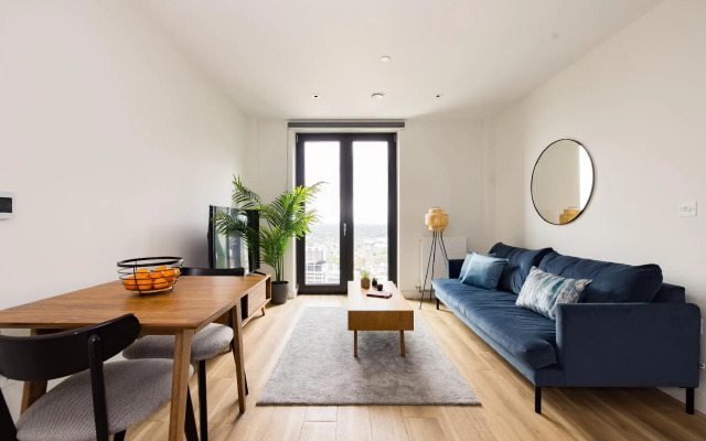 Croydon by Charles Hope