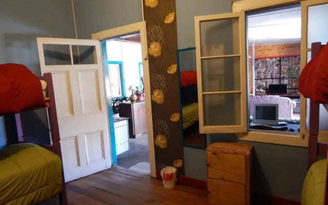 Street Garden Hostel