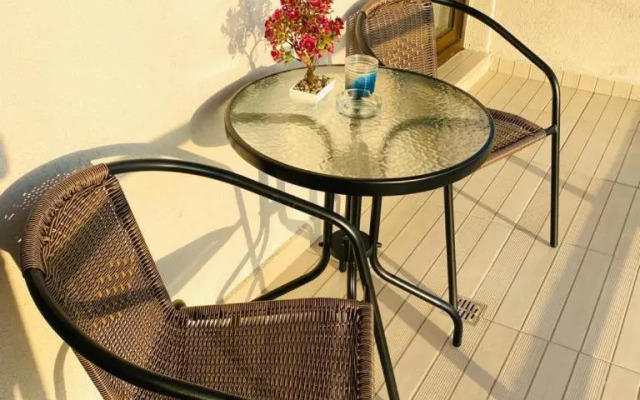 SOHO Apartment - City View with Rooftop Garden