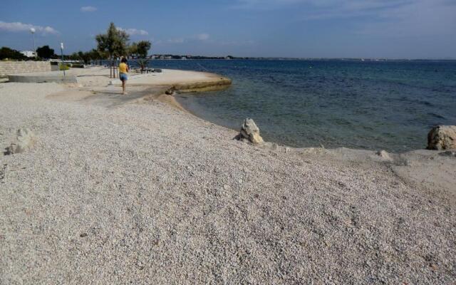 Ferien Haus Evita auf Insel Vir - Wohnung I