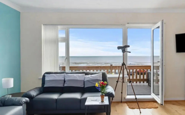 Temple Bar Apartment - Sea Front Views