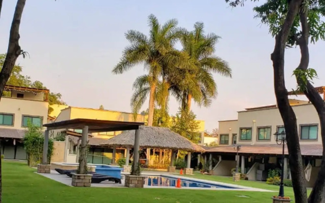 Tuscan Style Grove House