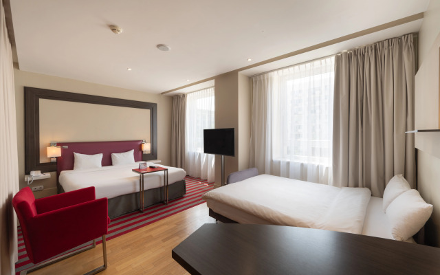 Mercure Warszawa Grand