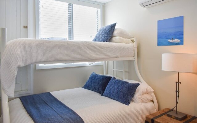 2 Bedroom Loft Style Apartment in Ponsonby