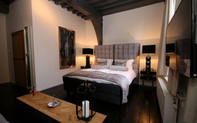 Boutique Hotel Steenhof Suites - Adults Only