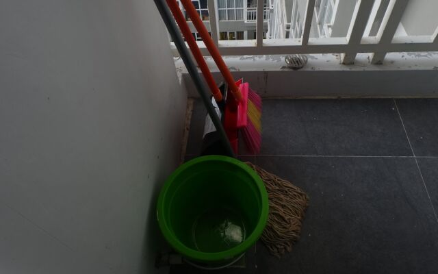 Modern Studio at Taman Melati Apartment