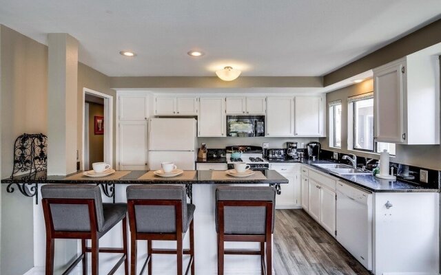 Beach Style 3 - 6 Br Home