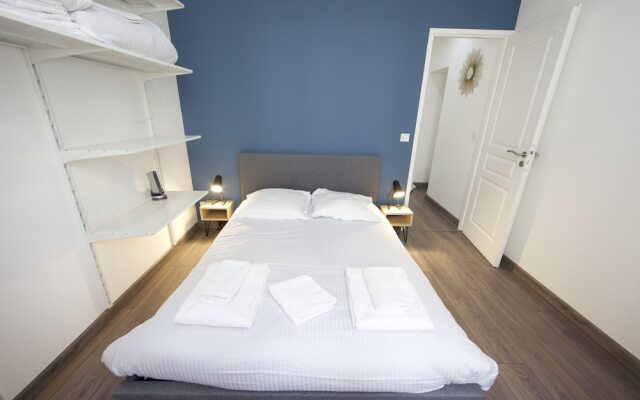 Annecy, A balcony right downtown