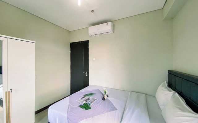 Good Designed and Homey 3BR Nifarro Park Apartment