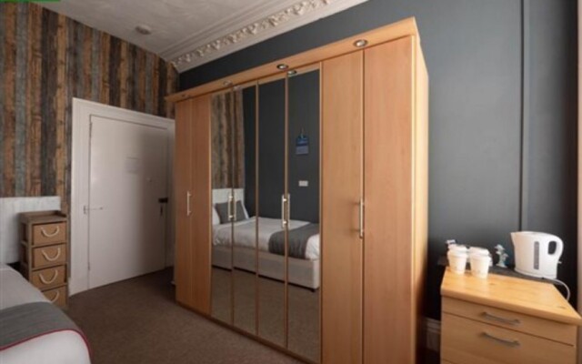 OYO Pier Hotel Rhyl