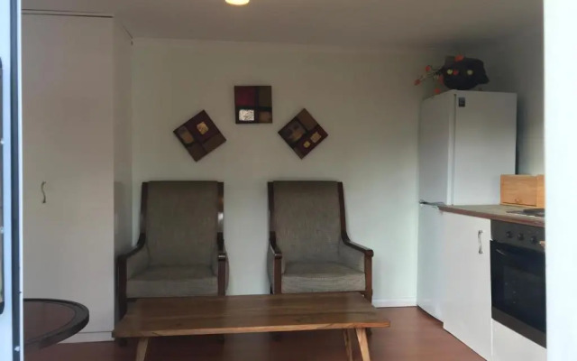 cosy cottage annex in Fairlop