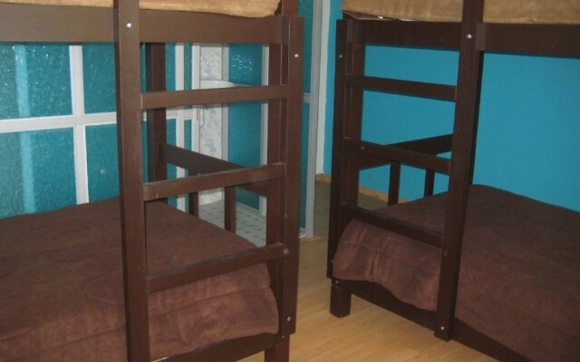 Mango Hostel Bed & Breakfast