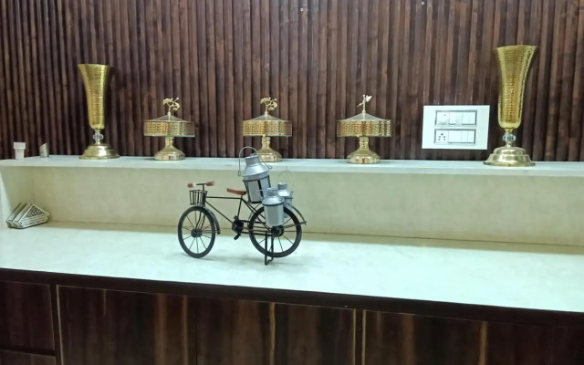 OYO 22115 Hotel D Plaza