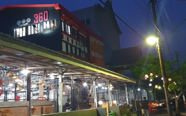 360 Homestay