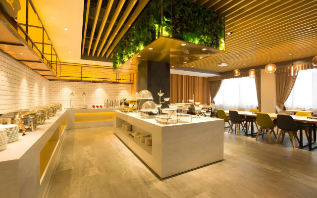 Atour Hotel Binhu Yungu Road Hefei