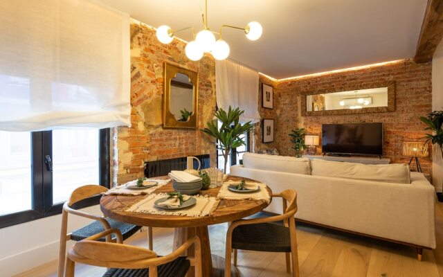 Apartamento de diseño reformado by SatH