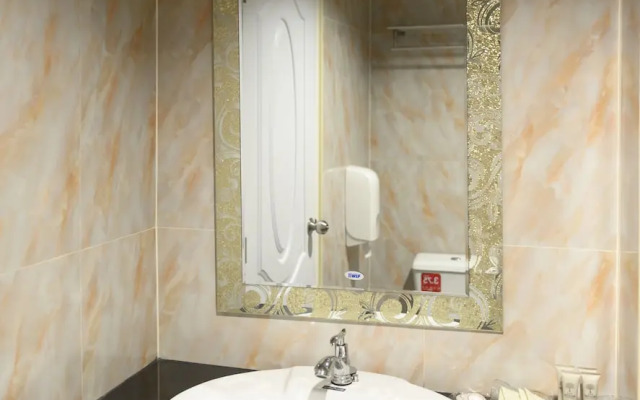 Donmueang Place Hotel