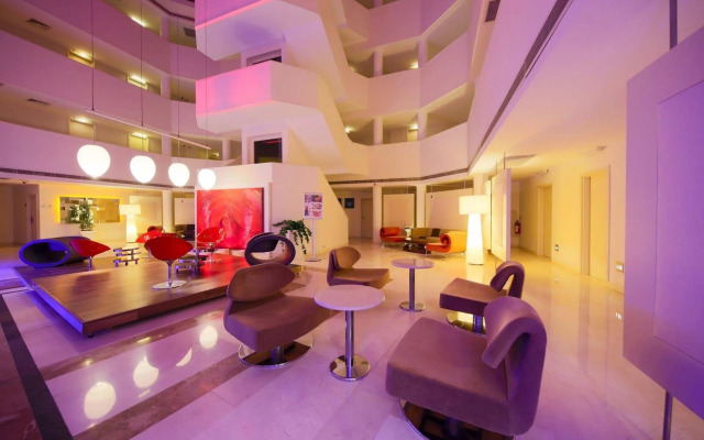 Sisus Hotel Cesme