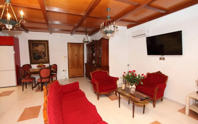 Nilly's Central Luxury Apartments